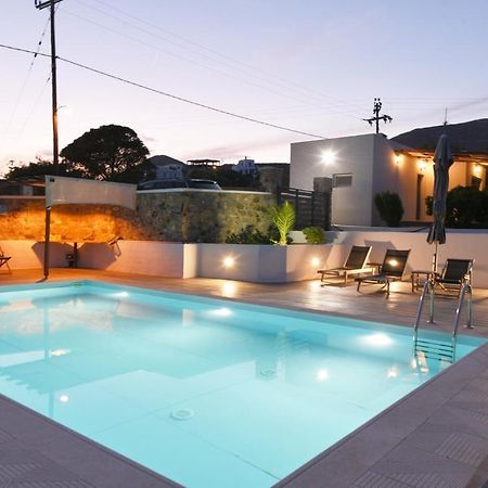 Flora'S Beach And Pool Villa In Syros Liaropa ภายนอก รูปภาพ